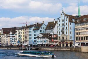 3 in 1: Zurich Walking Tour - Cruise on the Lake - Cable Car Ride to Felsenegg - Price and value: What $110.34 covers (and why it’s fair)