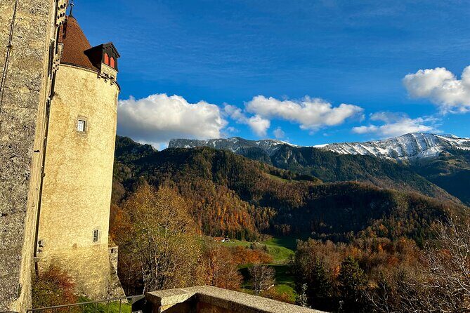 Bern Private Tour - Gruyères , Cheese, and Lavaux's UNESCO Wine - Gruyères village and Château de Gruyères: medieval walls plus modern art