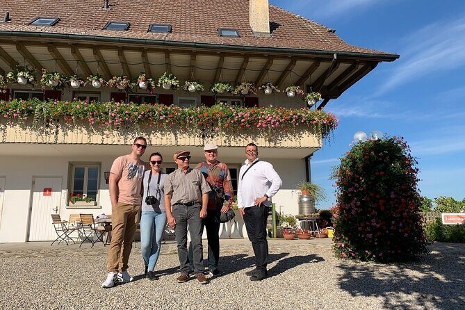Bern Small-Group Day Trip from Lucerne With Emmental Dairy Visit - Photo Stop on a Nearby Farm and the Return Views