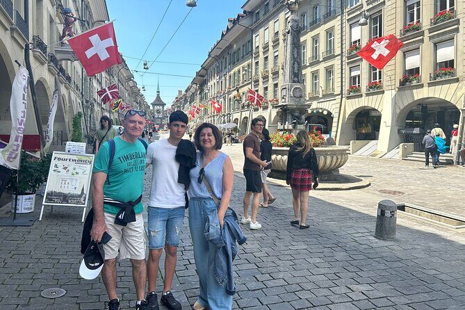 Bern Walking Tour: Explore Top Sights & Hidden Gems - BearPark stop and the “surprise” segment: keep room for spontaneity