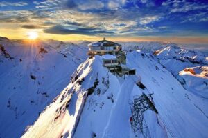 Best of Bernese Oberland Tour from Zurich - The flow of the day: start time and how long it really feels