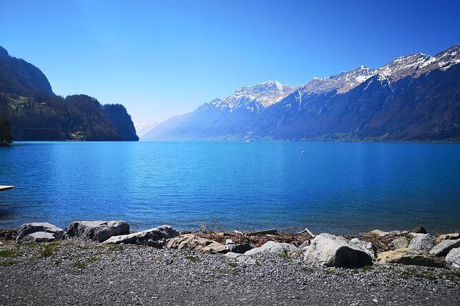 Best of Bernese Oberlands from Luzern - Stop 3: Giessbach Falls and the 200-year-old hotel views