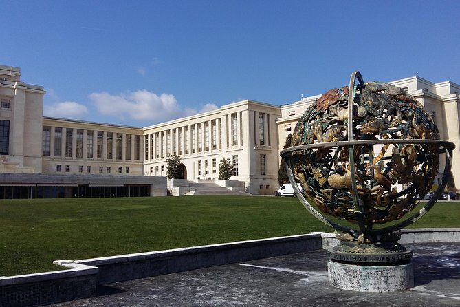 Best of Geneva City Tour with optional boat cruise - The Lake Geneva cruise: the reason it’s called Best of Geneva