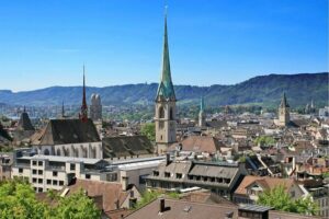 Best of Zurich and Surroundings - Extended City Sightseeing Tour - The Lake Zürich photo stop and ferry ride that changes your angle