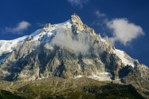 Chamonix and Mont-Blanc Independent Day Trip from Geneva - The Arve Valley drive: a scenic warm-up for Mont Blanc