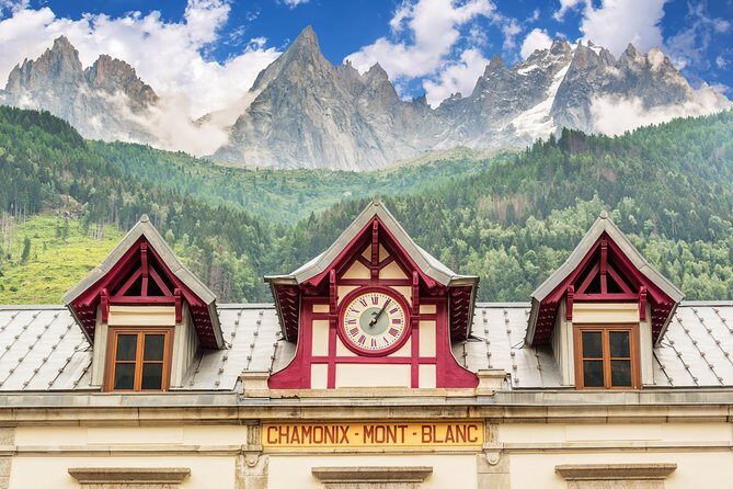 Chamonix and Mont Blanc Shared Day Trip from Geneva - Montenvers and Mer de Glace ice caves: cool in every sense