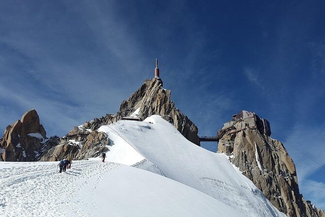 Chamonix & Mont Blanc Guided Day Trip with SkyView Panoramic bus - Montenvers and Mer de Glace: The Glacier Train and What You Might See