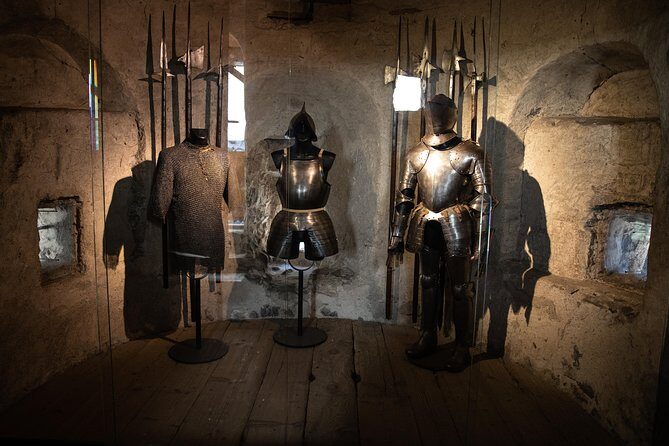 Chillon Castle Entrance Ticket in Montreux - Picking your pace: self-guided route vs audio vs costumed tours