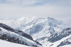 Daytrip to Jungfraujoch Top of Europe and Interlaken from Zurich - Interlaken in about an hour: a scenic pit stop, not a deep stay