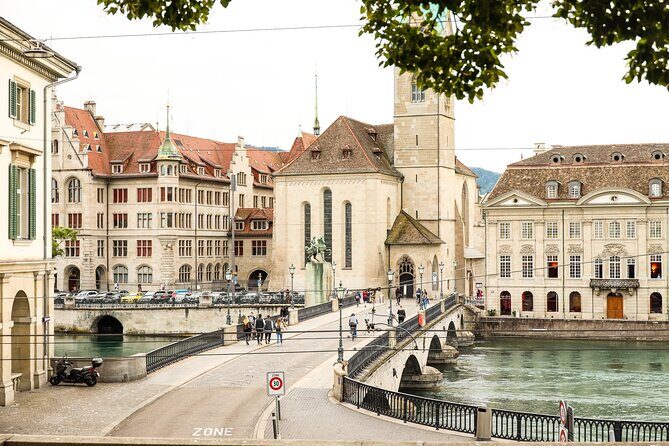 Einstein in Zurich: Walk in Time Exploration Game and Tour - Stop-by-stop highlights: Münsterbrücke, Paradeplatz, and more