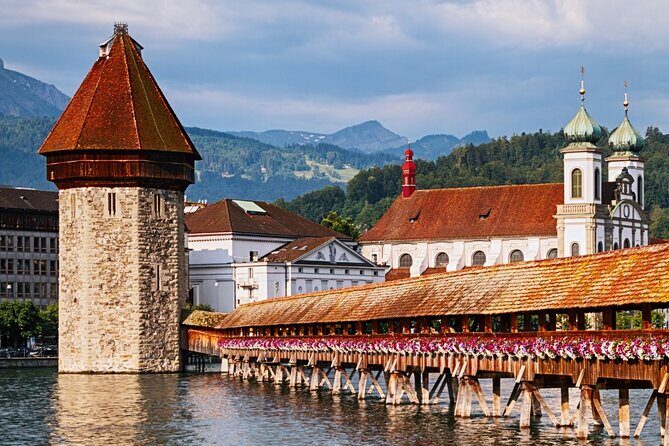 Exclusive Panoramic Train Journey though the Heart of Swiss - The panoramic train to Interlaken: why the 2-hour ride is the main event