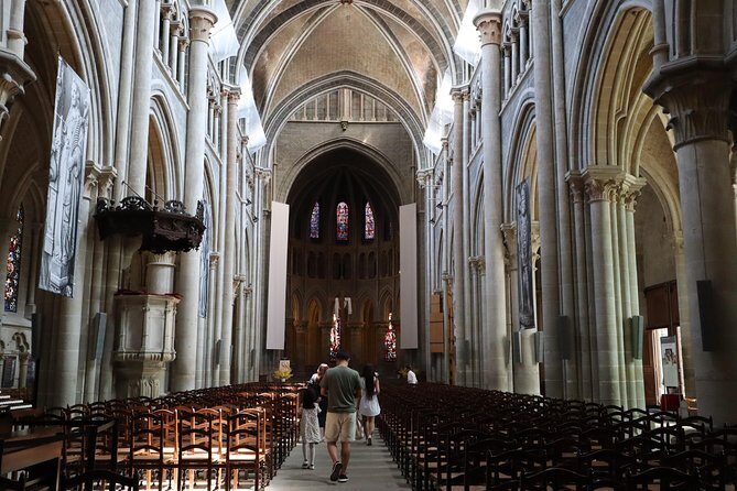 Explore Lausanne in 60 minutes with a Local - A one-hour Lausanne walk that actually makes sense
