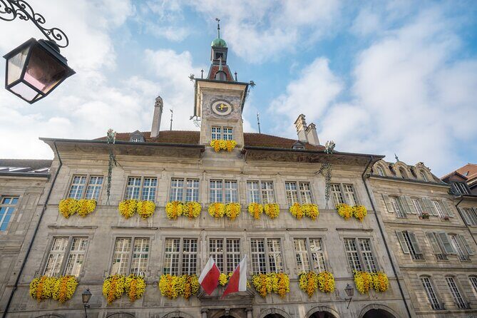 Explore Lausanne in 60 minutes with a Local - Château Saint-Maire: Gothic architecture with a political past