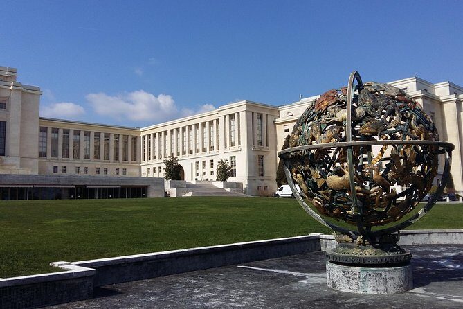Geneva and Annecy Tour With Optional Lake Geneva Cruise - Annecy’s Old Town walk: Palais d’Isle and the Château views