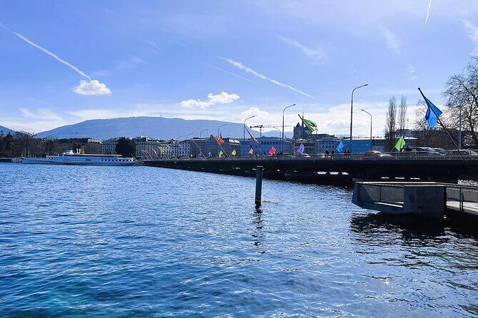 GENEVA EXCLUSIVE Complete Tour (PICK-UP), UN area & Old City - Work, Health, and Peace on One Campus: ILO, WHO, and Red Cross
