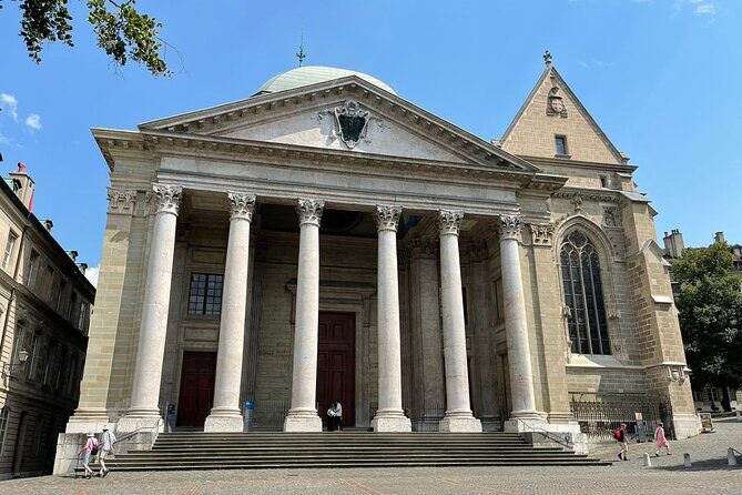 GENEVA EXCLUSIVE Complete Tour (PICK-UP), UN area & Old City - Swiss Culture Breaks: Chocolate Corner and Victorinox Time
