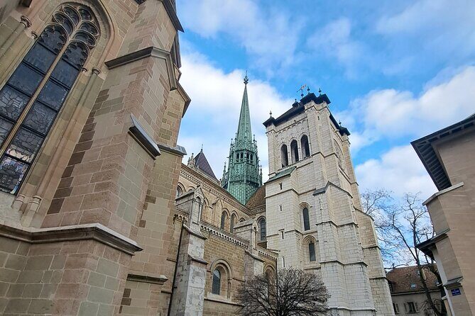 Geneva Highlights 2-Hour Introductory Tour - Reformation Wall and St Peter’s Cathedral Hill: Symbols With a View