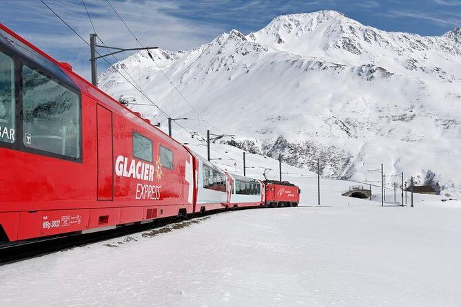 Glacier Express Panoramic Train Round Trip from Zürich With Private Guide - From Zurich to the Glacier Express: getting the best views early