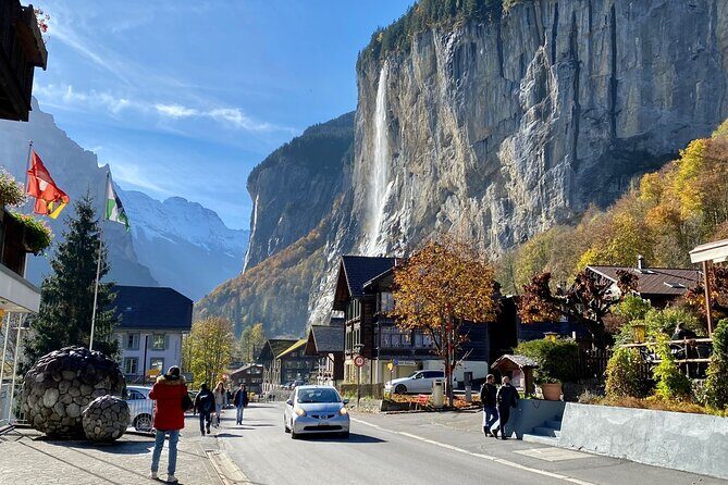 Grindelwald, Lauterbrunnen & Mürren Private Day Trip from Zurich - The Mürren to Gimmelwald Walk and Outdoor Raclette Lunch