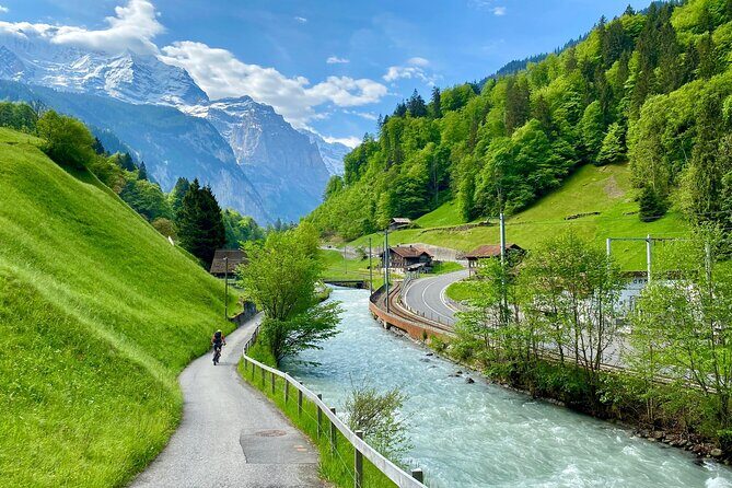 Grindelwald, Lauterbrunnen & Mürren Private Day Trip from Zurich - Grindelwald Options: Shopping, Viewpoints, or a Lakeside Detour