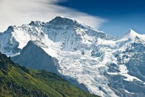 Jungfraujoch: Top of Europe Day Trip from Zurich - Lauterbrunnen to Kleine Scheidegg: the cogwheel experience matters