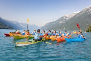 Kayak Tour of the Turquoise Lake Brienz - Paddling skills and confidence: what the coaching actually does