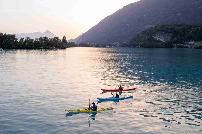Kayak Tour of the Turquoise Lake Brienz - Evening tours on Lake Brienz: calmer water and better photos