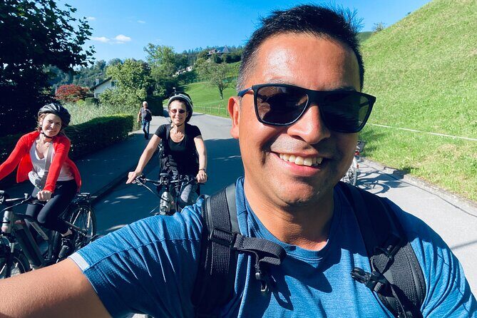 Lake Lucerne Peninsula e-Bike Tour - Safety on Trails: Helmet and the Pace You Want