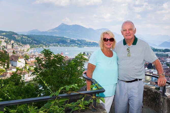 Lucerne Best Guided Walks - Chapel Bridge and Town Towers: Getting the Look of Old Lucerne