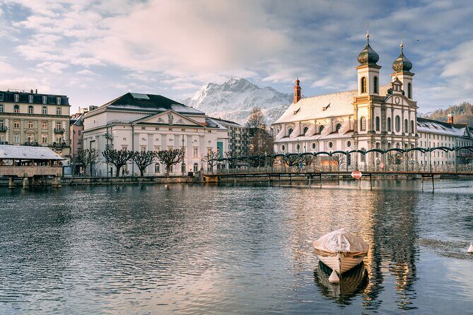 Lucerne Day Tour from Zurich - The Short Guided Highlights: Chapel Bridge and the new Concert and Congress Hall