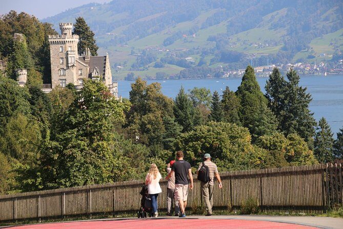 Lucerne Lakeside and Villas Private Walking Tour - Getting there: Torbogen Luzern and the Meggen bus ride