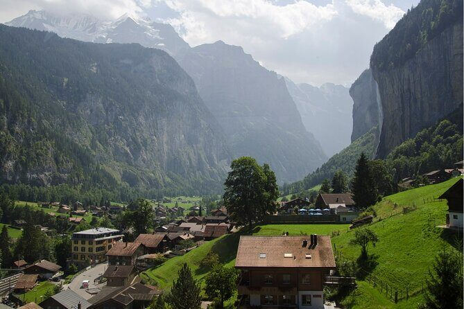 Lucerne:Private Daytrip to Swiss Villages(Interlaken-Grindelwald) - Price and Logistics: Is $259.95 Per Person a Good Deal?