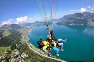 Luzern / Lucerne Professional Paragliding Tandem Flights - What happens before you’re in the air