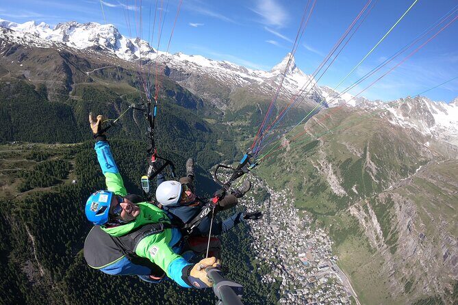 Matterhorn Paragliding flight in Zermatt (20-25min) - The Pilot Experience: Safety, Calm, and Clear Communication