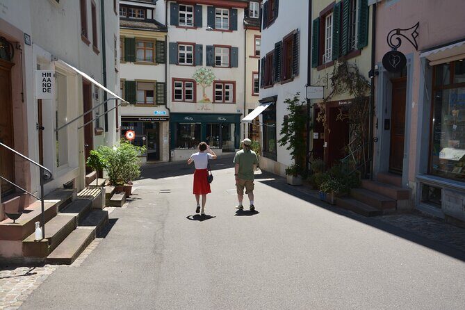 Moments in Basel: Personalized Tour & Photo Session - Timing: choosing 2 hours of highlights vs a longer Basel day