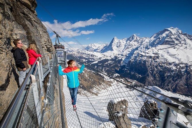 Mt. Schilthorn & Mürren Private Day Trip from Zürich - Piz Gloria and the James Bond world: Schilthorn’s big moment
