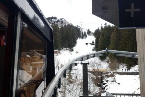 Mt. Schilthorn & Mürren Small Group Day Trip from Interlaken - Lauterbrunnen to Stechelberg: fast valley travel, big-mountain anticipation