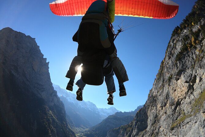 Mürren: Paragliding over the Lauterbrunnen Valley - Duration reality check: about an hour total, with a glide that feels longer