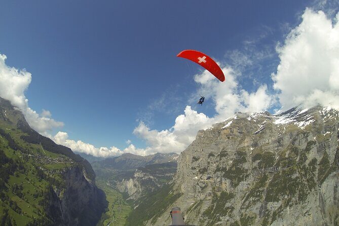 Mürren: Paragliding over the Lauterbrunnen Valley - Safety and comfort: what “worry-free” really looks like here
