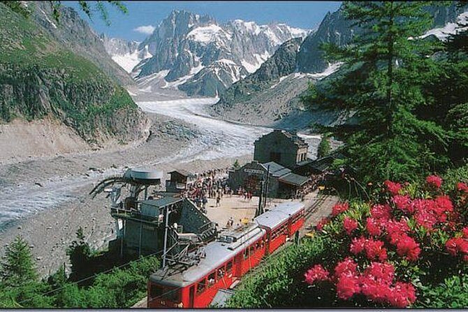 Private Tour to Chamonix Mont-Blanc Scenic Glass-Roof Bus - Mont Blanc Area In The Morning: Crowds, Views, And Timing