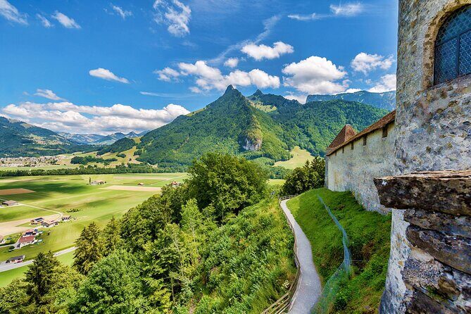 Private Tour to Gruyères, Chocolate & Cheese Factory from Geneva - Who should book this Gruyères chocolate and cheese day trip