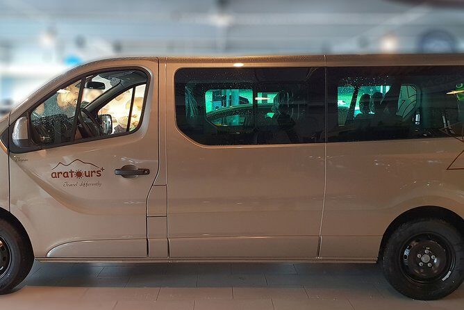 Private transfer from Lucerne to Zurich Airport - Early Flights and Communication: One Thing to Watch