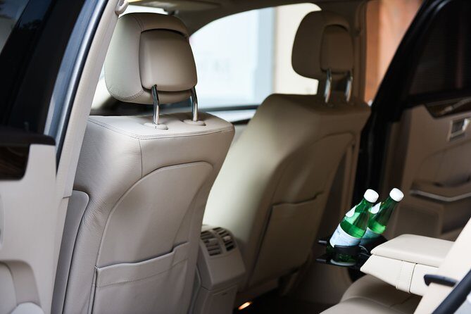 Private transfer from Zurich City to Zurich Airport - Vehicle type, luggage rules, and the extras people actually need