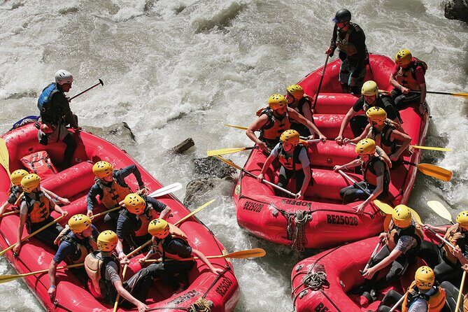River Rafting Simme with OUTDOOR - Getting started in Interlaken: meet-up, gear, and the safety talk