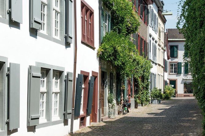 Stories of Basel's Old Town - Andreasplatz: small shops, handsome houses, an easy ending