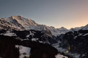 The best Sunset hike with Cheese Fondue - Meeting point and a clear 3h45 evening flow