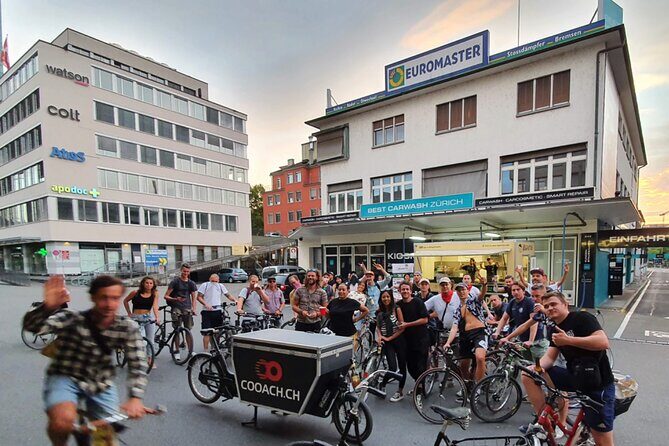 Urban Bike Tour Zurich - Zurich bike touring, the small-group way
