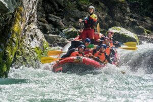 Whitewater Action Rafting Experience in Engadin - The 9:00am flow: From Zuoz to the take-out near Ardez