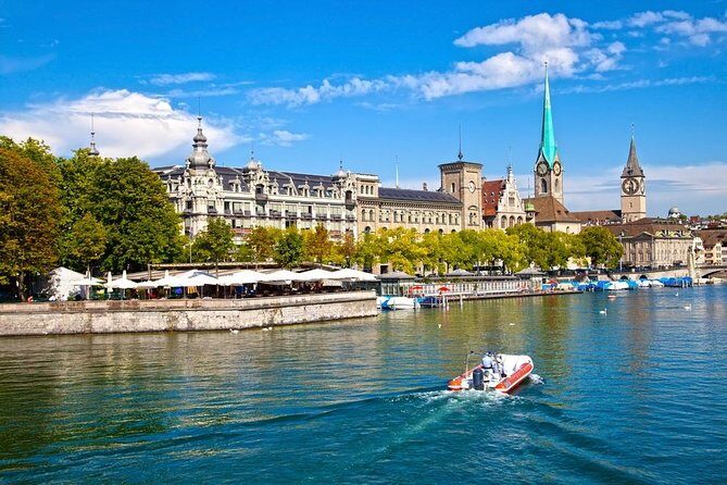 Zurich City Tour with Audio Commentary - Zurich Old Town by passing sights: quick context without the slog